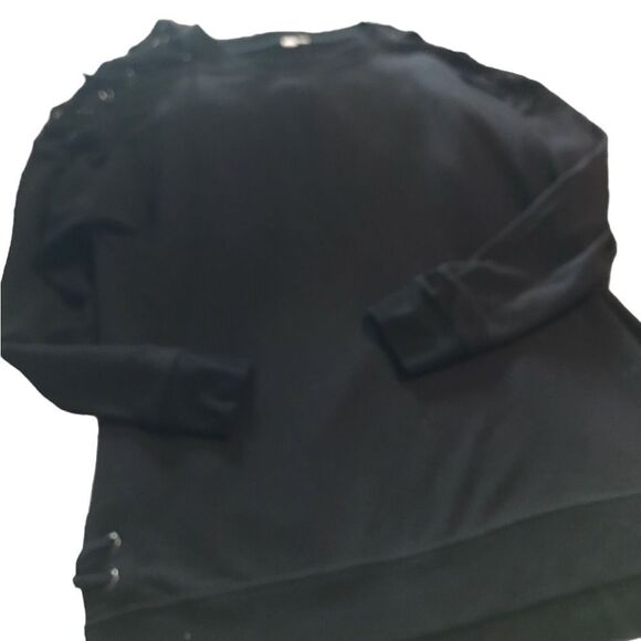 New Directions size large sweatshirt lace accents excellent  condition see pics - Picture 1 of 2